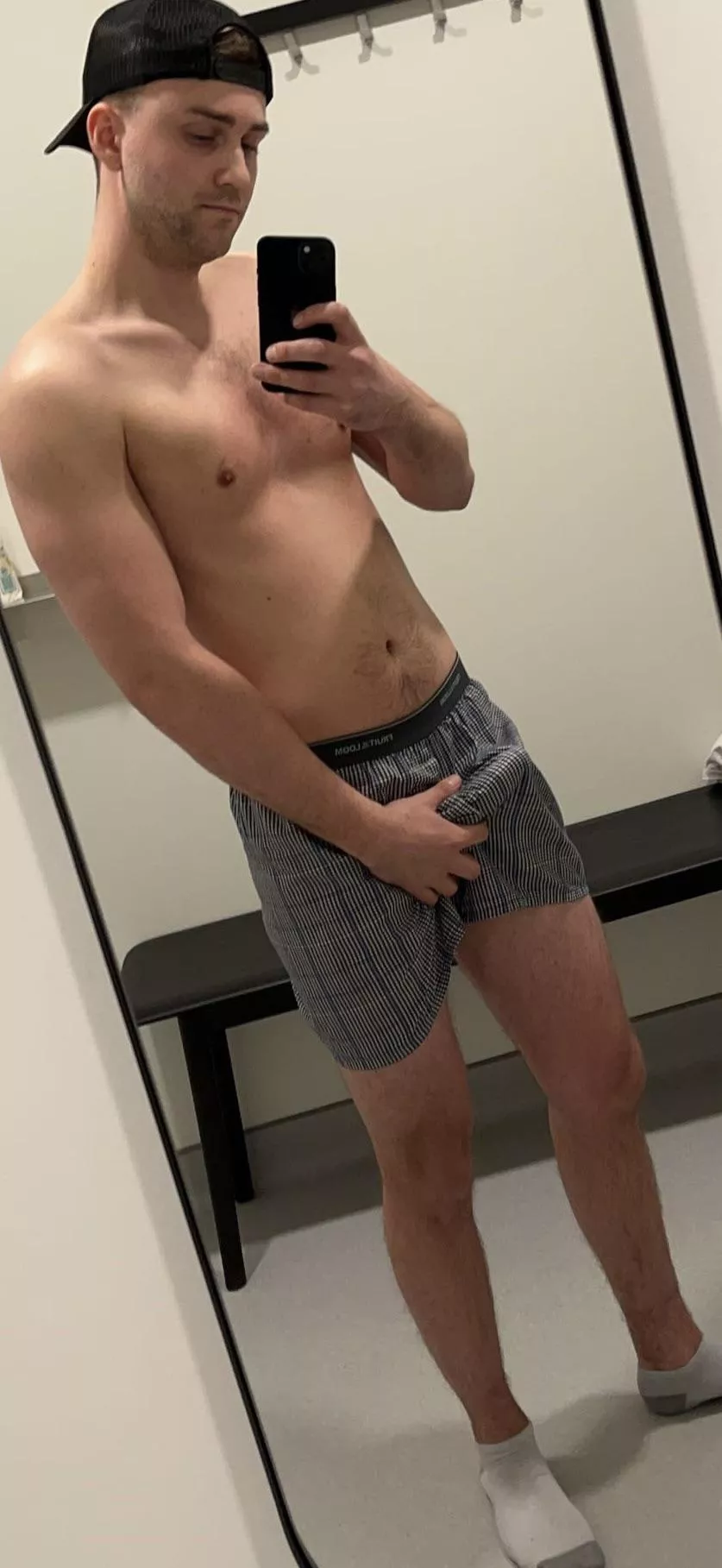 Can you rub it over my underwear?