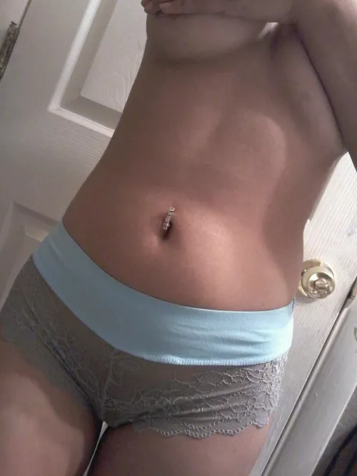 Do you like my piercing?