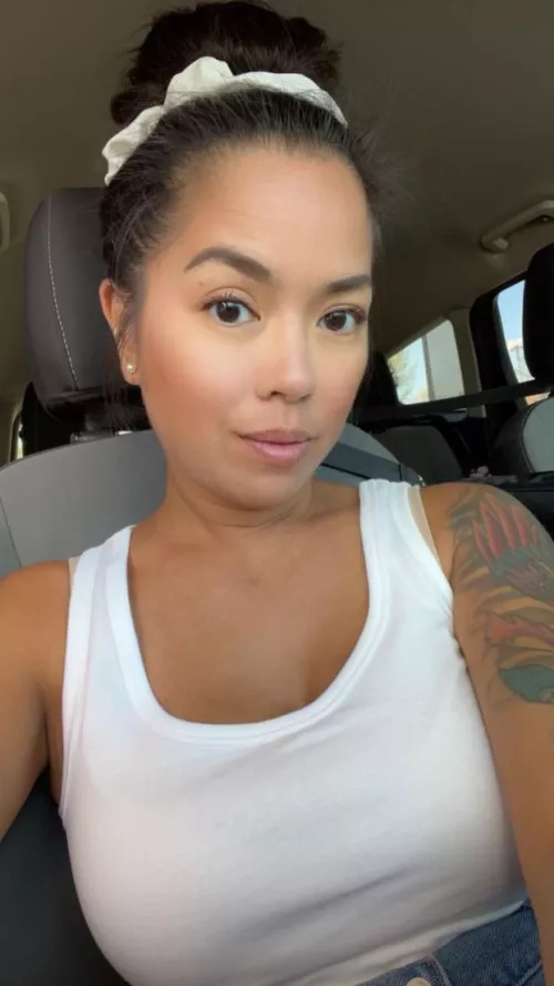 F43 Happy Friday feeling cute today