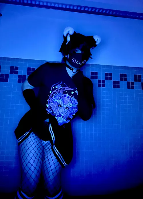 First pic here, not a nude but I might get excited if you pet me >~<