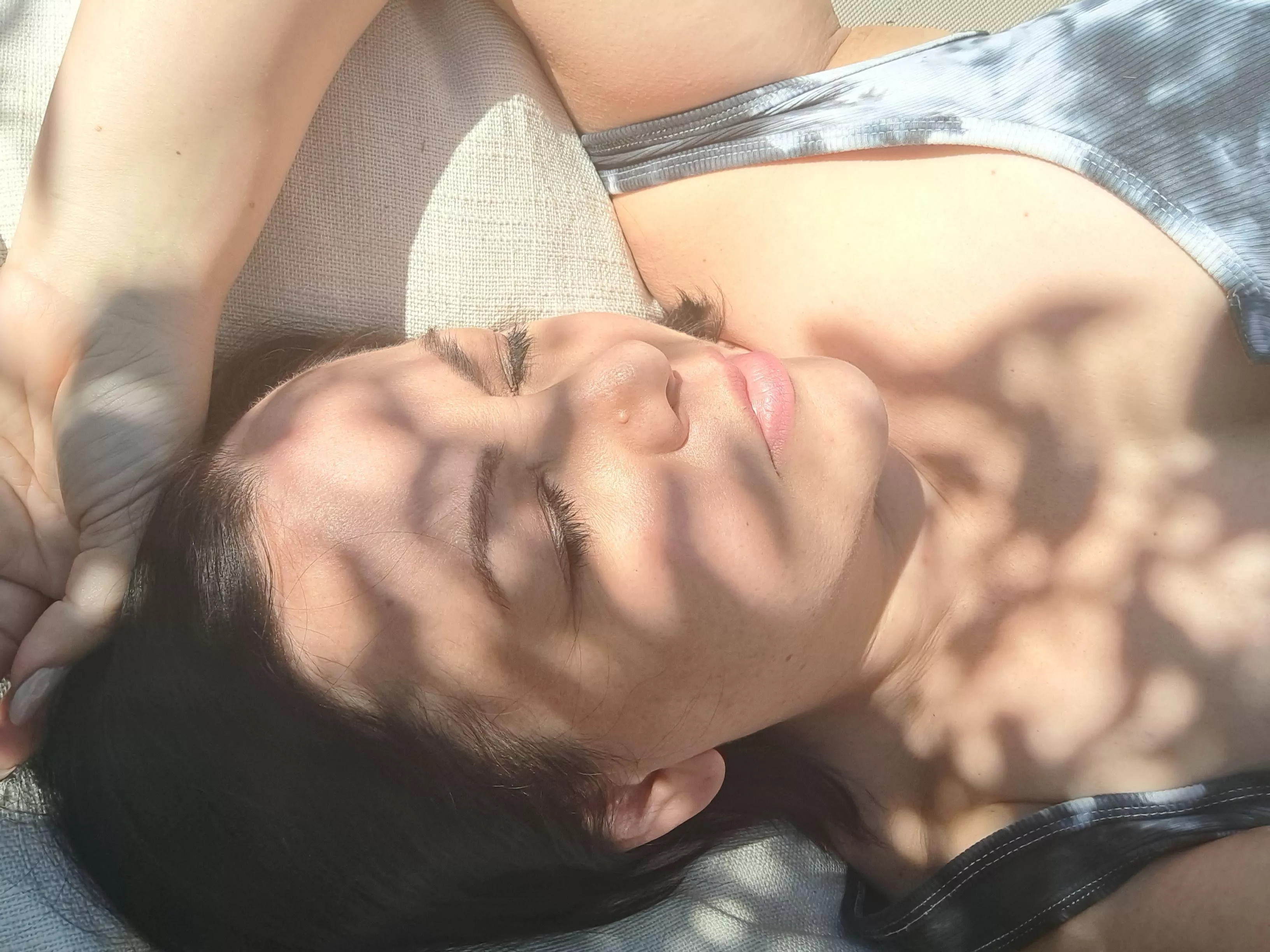 Good morning! Anyone for topless sunbathing later?