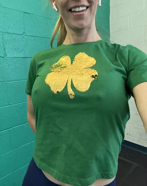 Guys at the gym like my four leaf clover