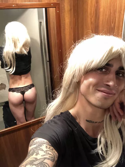 I like to think I’m pretty cute, don’t know what you’ll think tho hehe