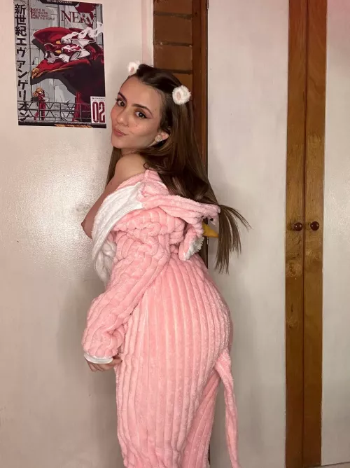 I might be a little shy, but I know how to have a good time.