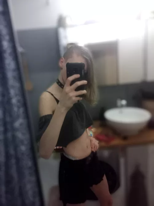 If i wear my loona Cosplay, des it makes me become a good puppygirl..?👉👈