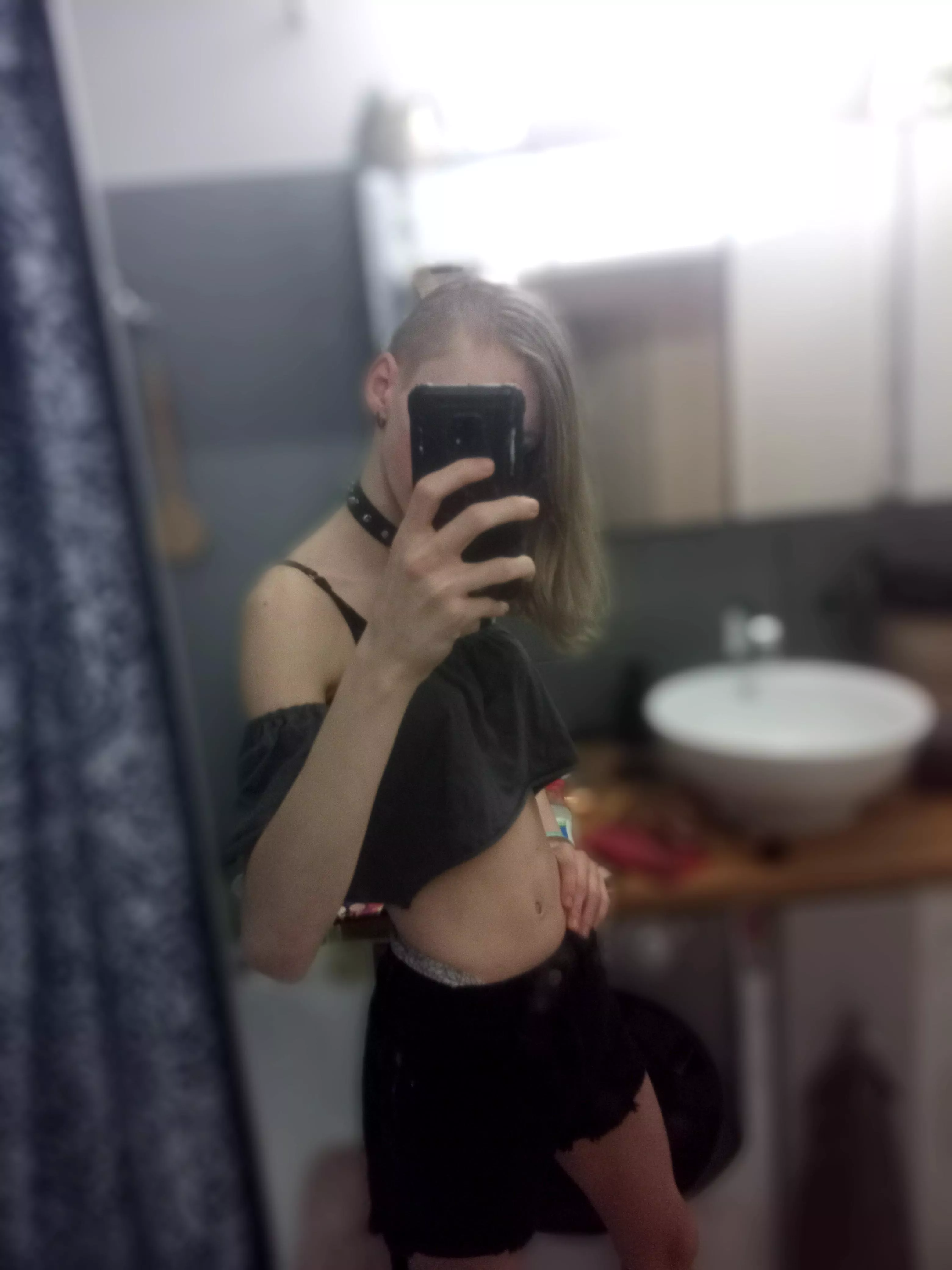 If i wear my loona Cosplay, des it makes me become a good puppygirl..?👉👈