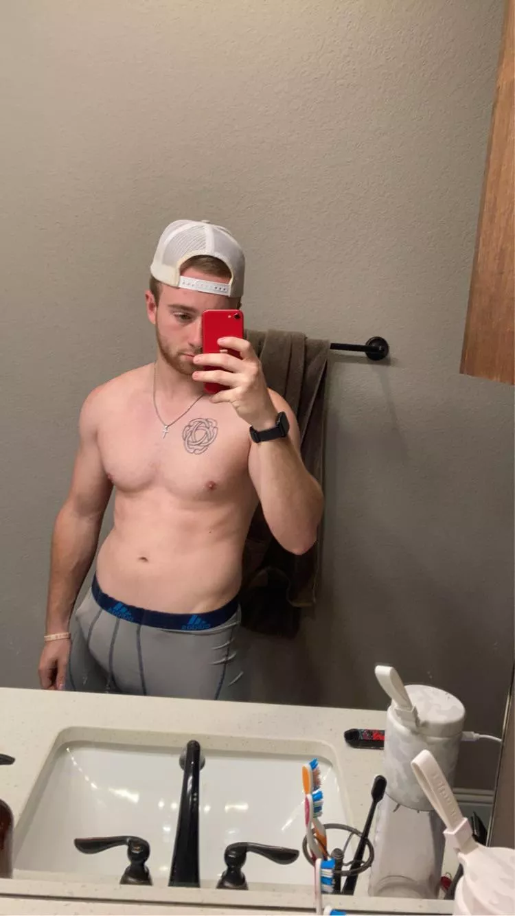 I’m so hard rn, hmu