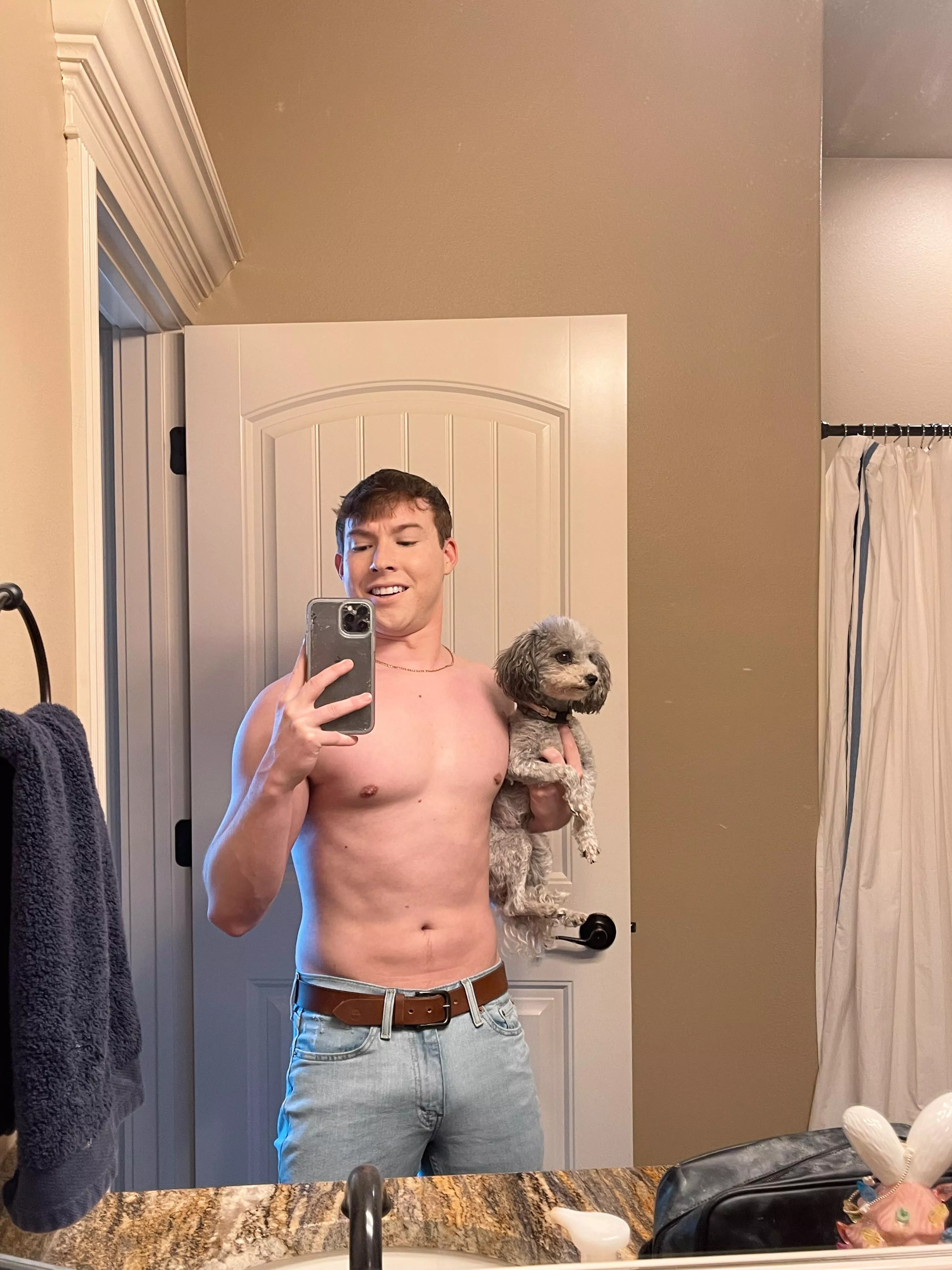 My lil’ gaming buddy 🐶