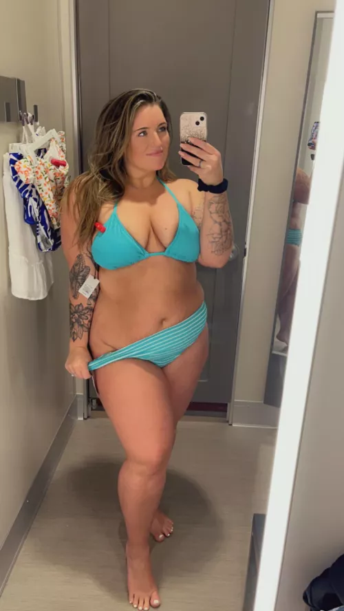 Not sure if this mom bod should be in this….but here we are🫣