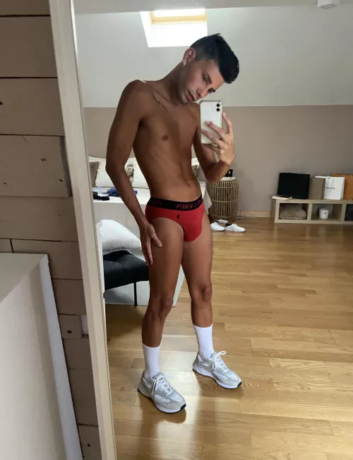 Sex with socks?? 🍆💦