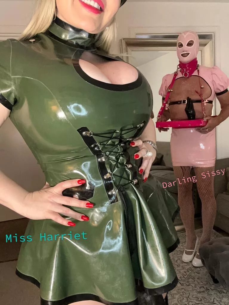 Sissy served her Goddess before taking my MAXIMUS strap on