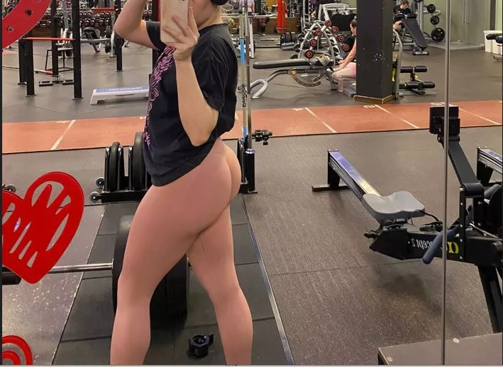 Start the weekend with me at the gym