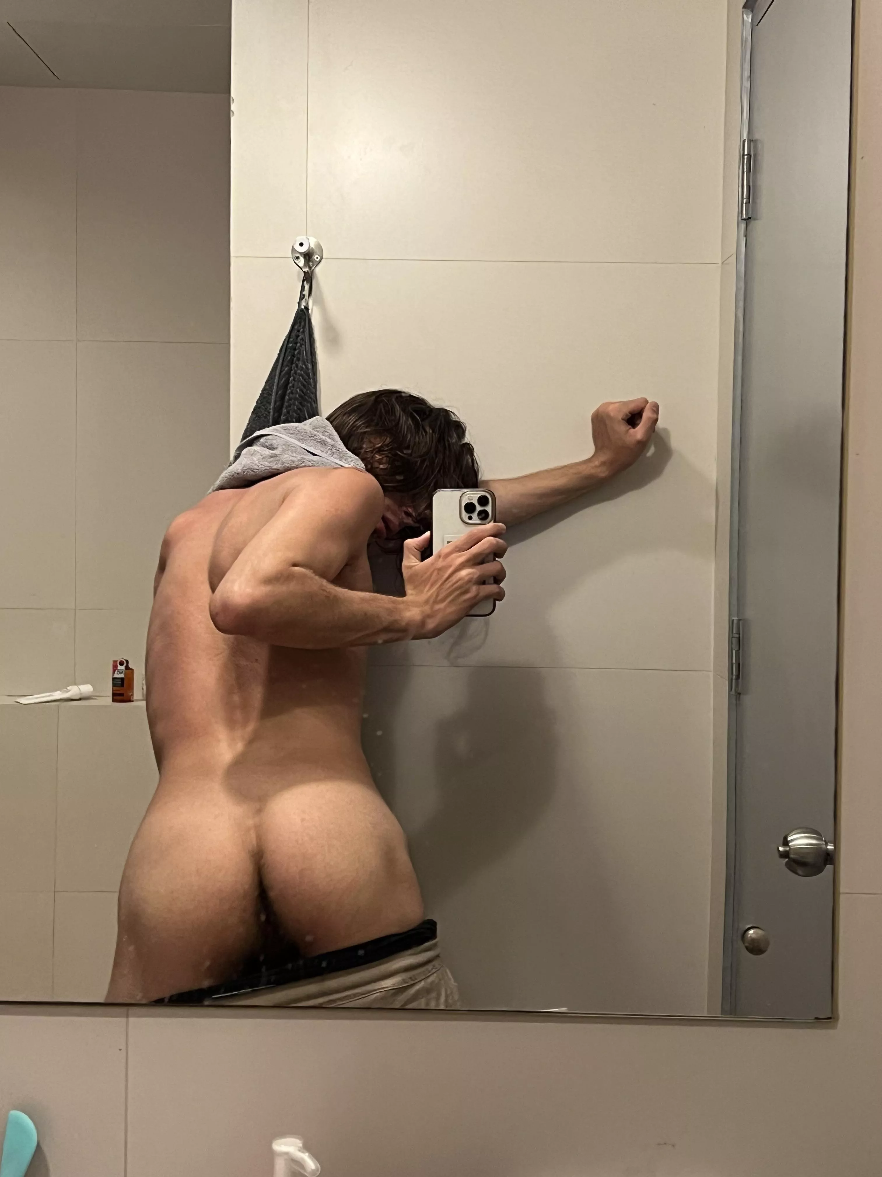 this ass only for my roommate ))