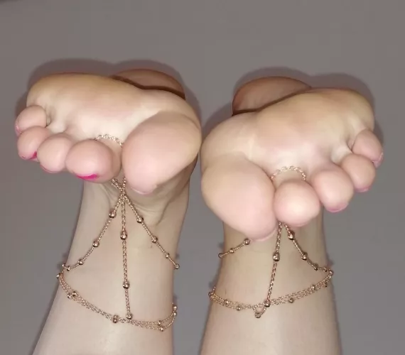 Upside down 🙃 wanna smell them? 🔥