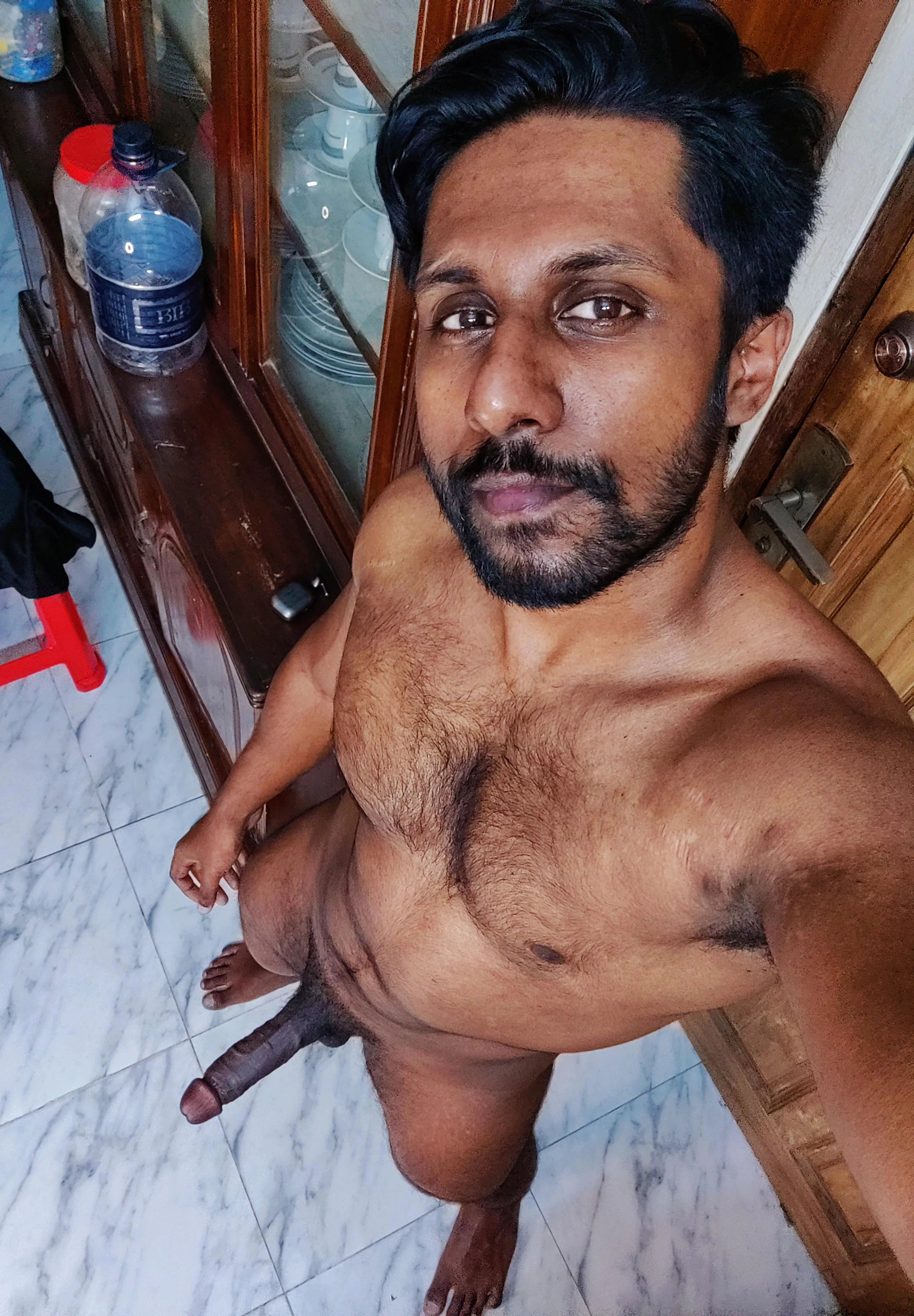 Weather is hot here so i prefer to staylikse this