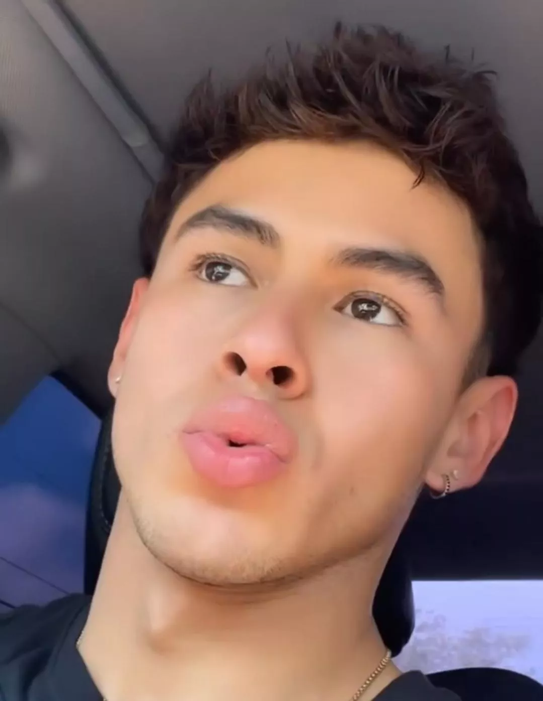 When you spent all morning losing in ranked, so you just need to go for a little drive 🙃