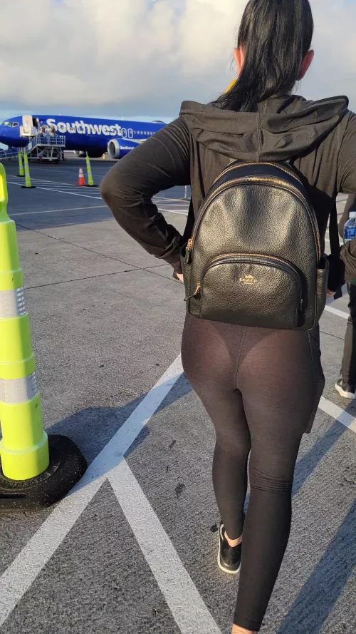 Who's gonna sit next to me?