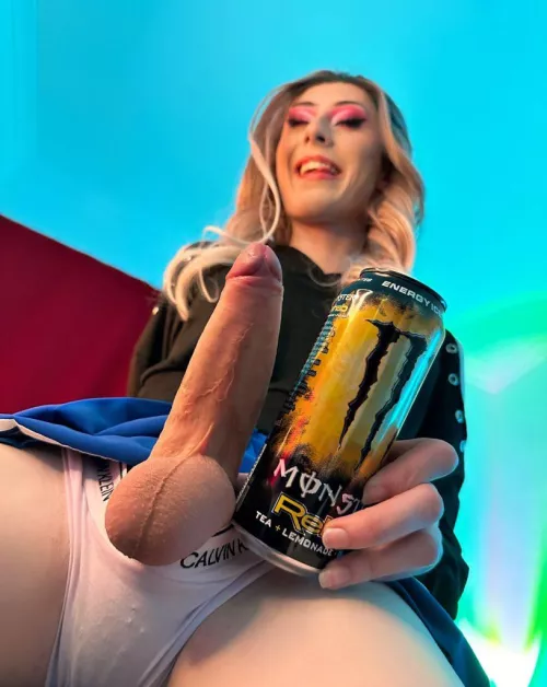 You look thirsty, wanna taste? 💦