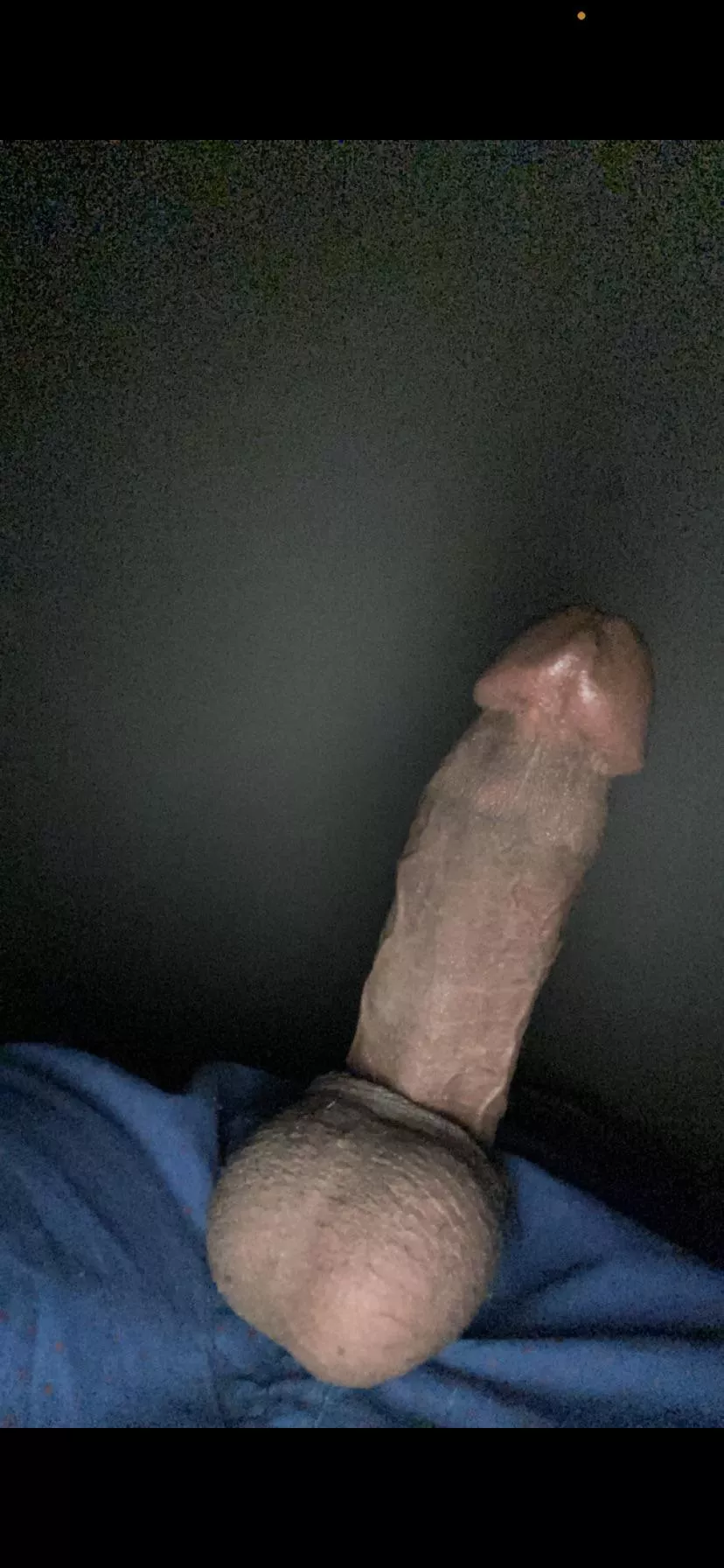 (22) Who’s up 👀