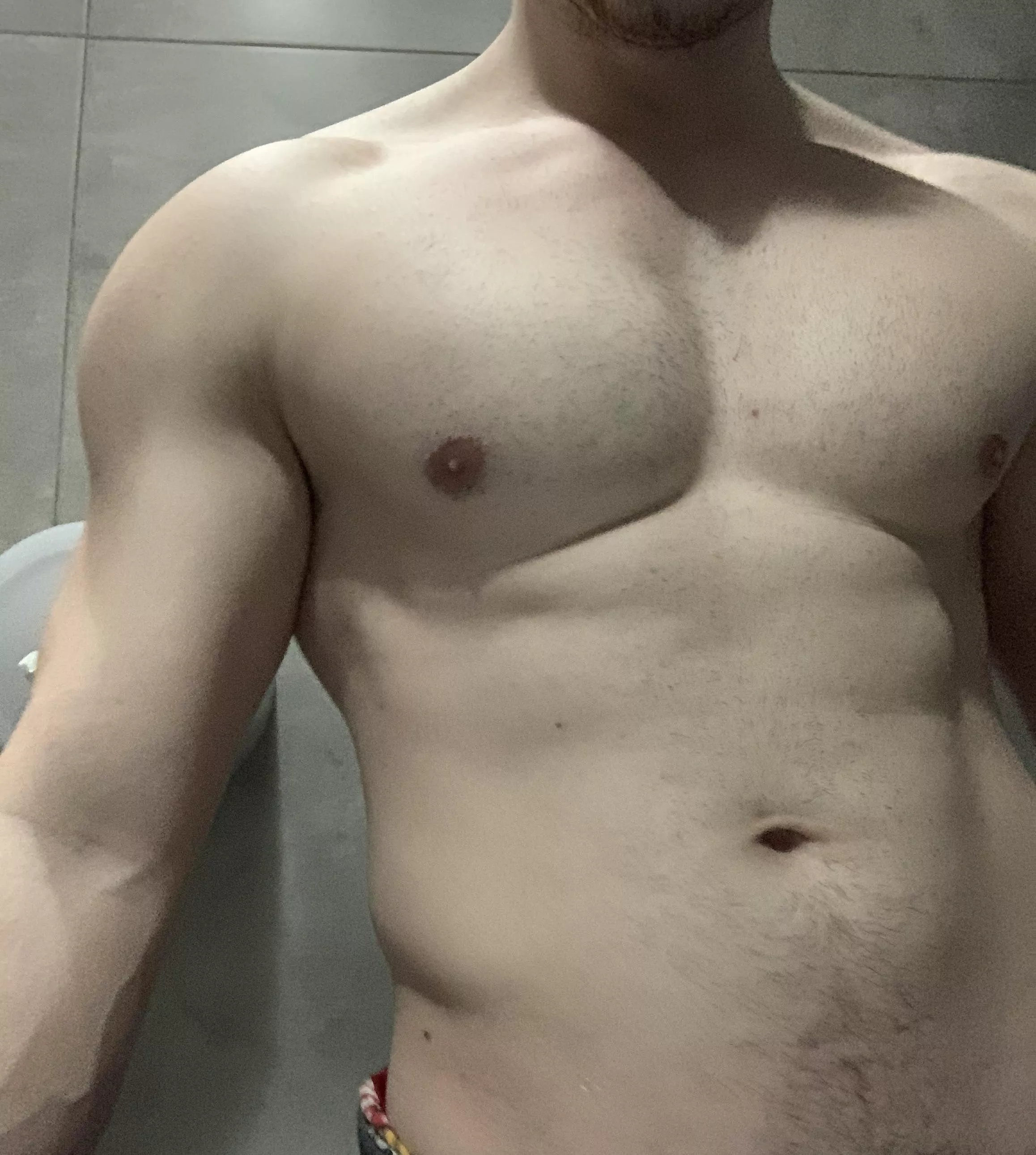 24 dom or sub need a ca shpig