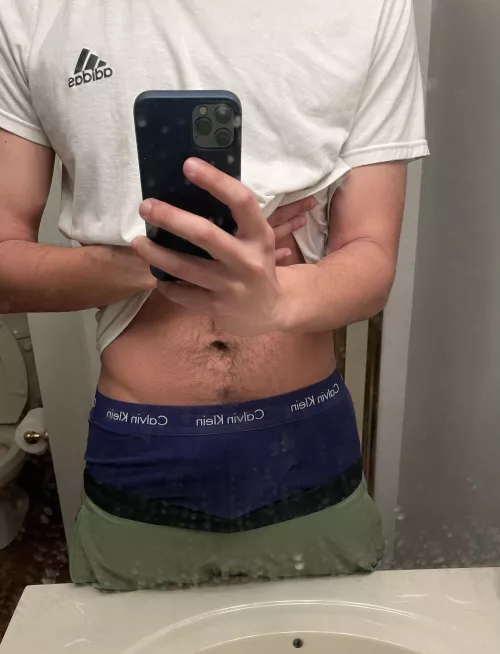 26, dom looking for guys that like that