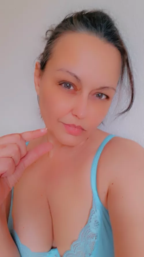 Are you sure what you have there is a dick? On for sph sessions 👻 vanilaalexis