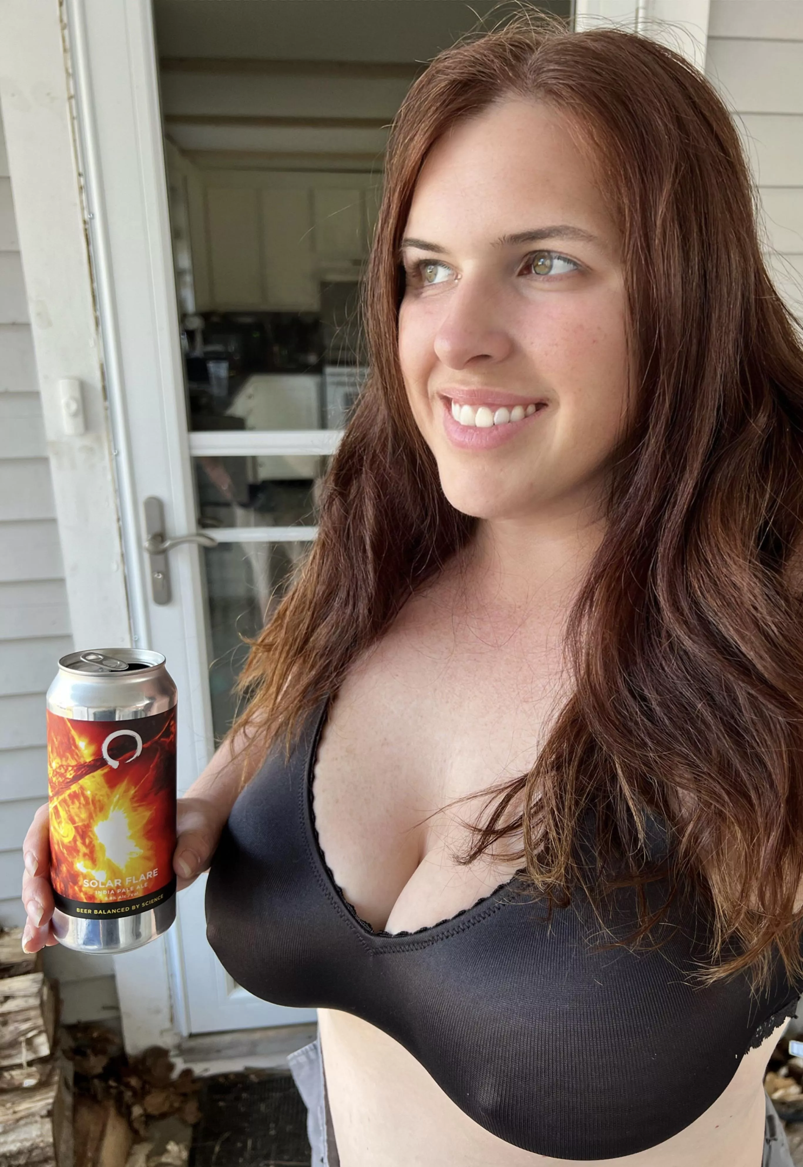 Come on girls, we need some more pics. Show me your boobs and booze.