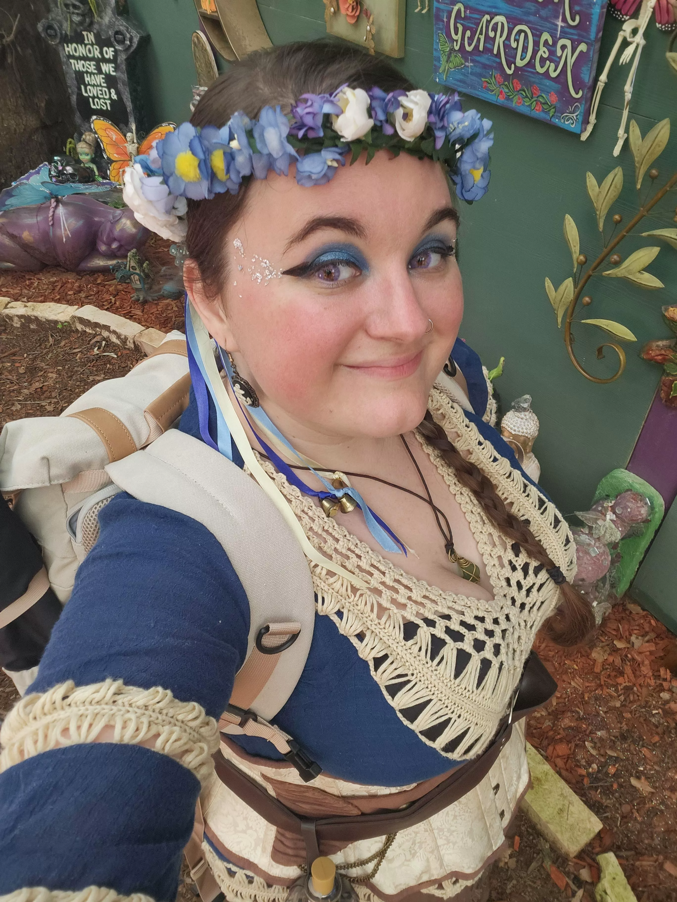 Did a blue elf but ended up losing my ears at fair! :( I'm so ready to go again. What's your favorite Ren fair?