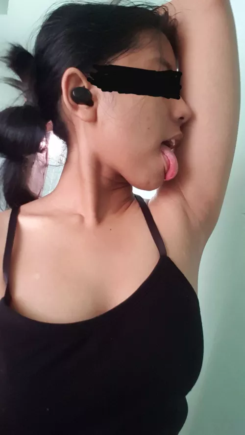 Don't mind me, Just tasting my own sweat *_*