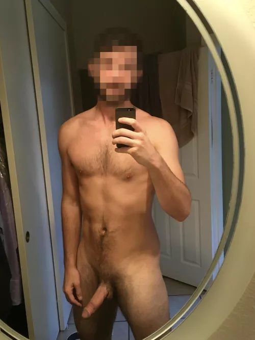 first time sharing my cock/body with the internet, little nervous but be honest