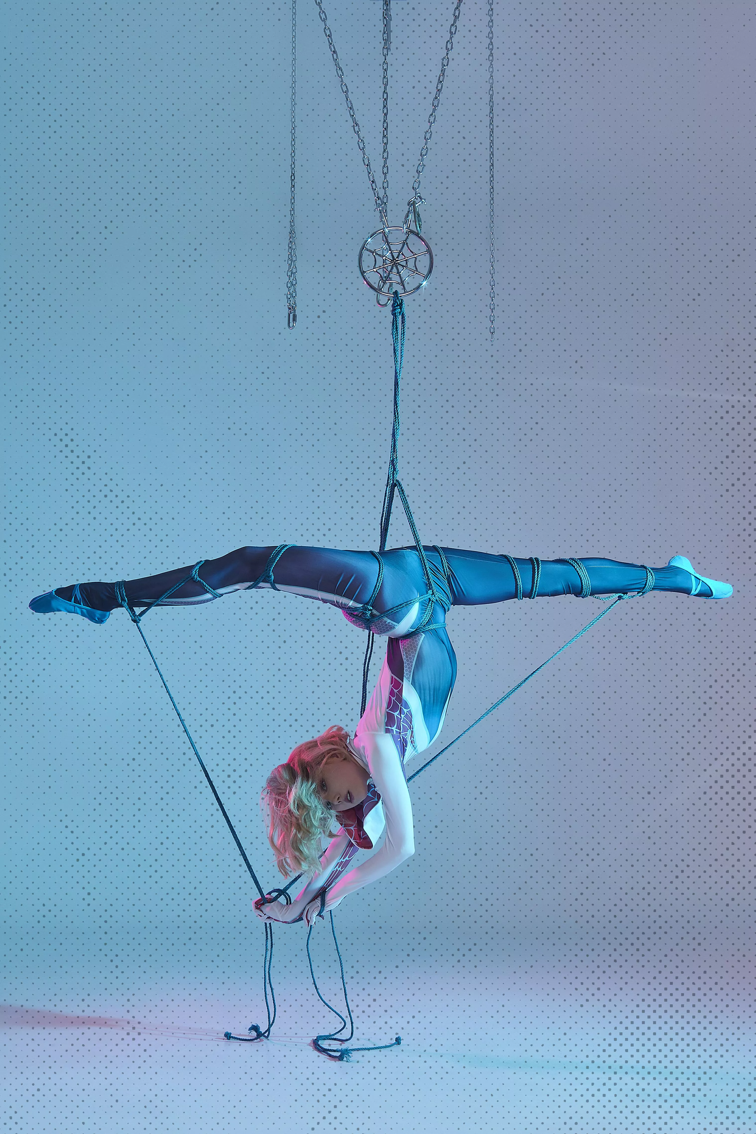 Gwen Stacy by LoNightmare