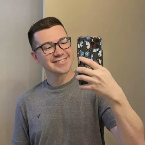 happy sunday, gaymers! whatcha playin?