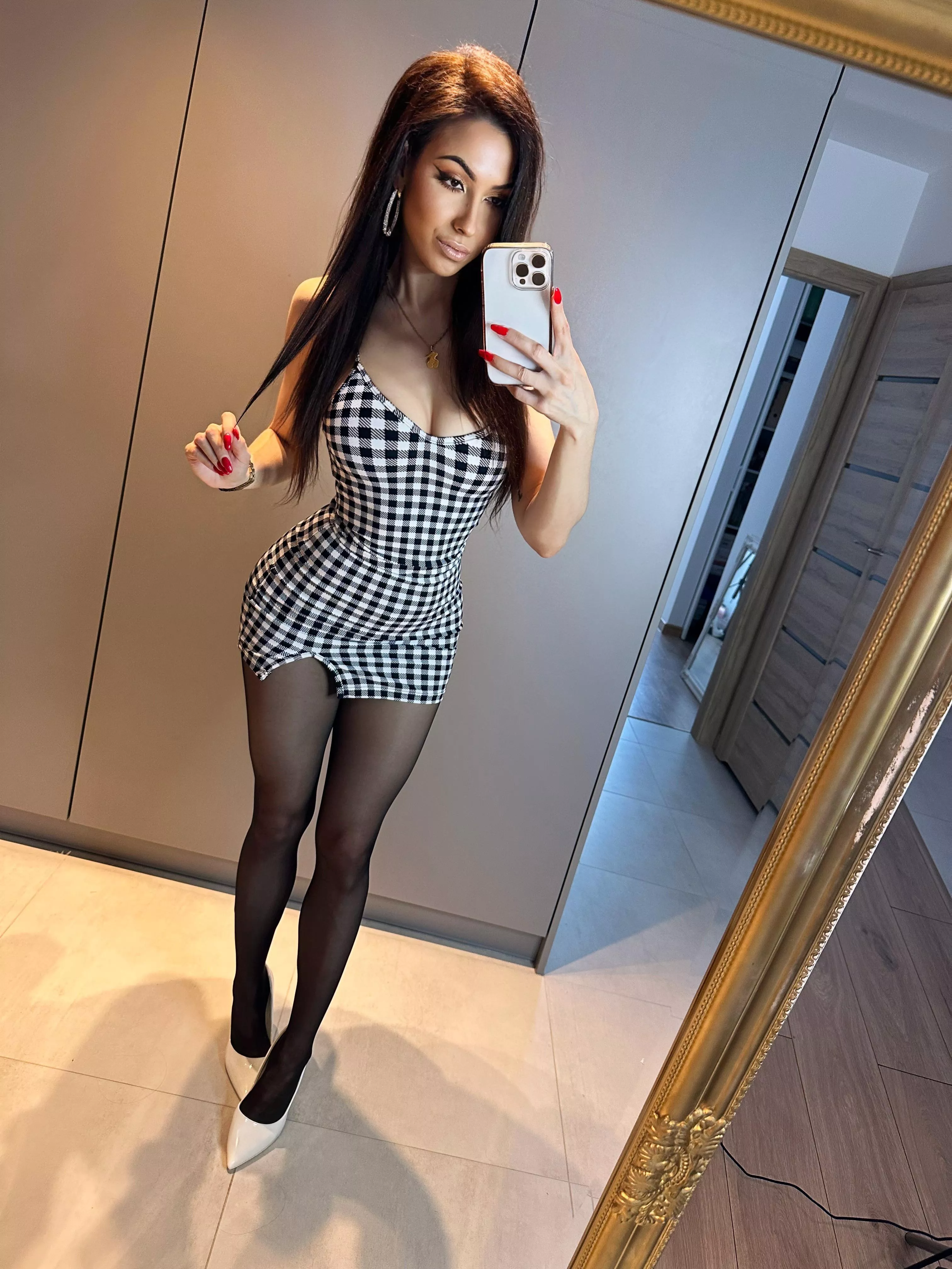 I feel sexy in this dress