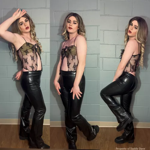 It's okay, Rose. I know it feels different compared to your useless, failed male life sissy 😈 you have a purpose now😇