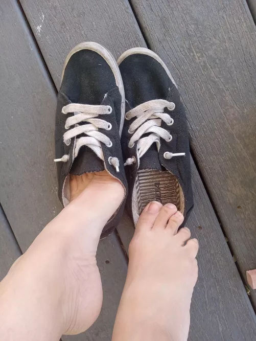 Letting my toes breathe