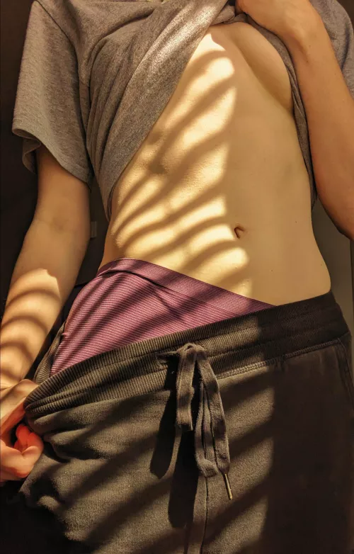 little peek at my boxers 👀