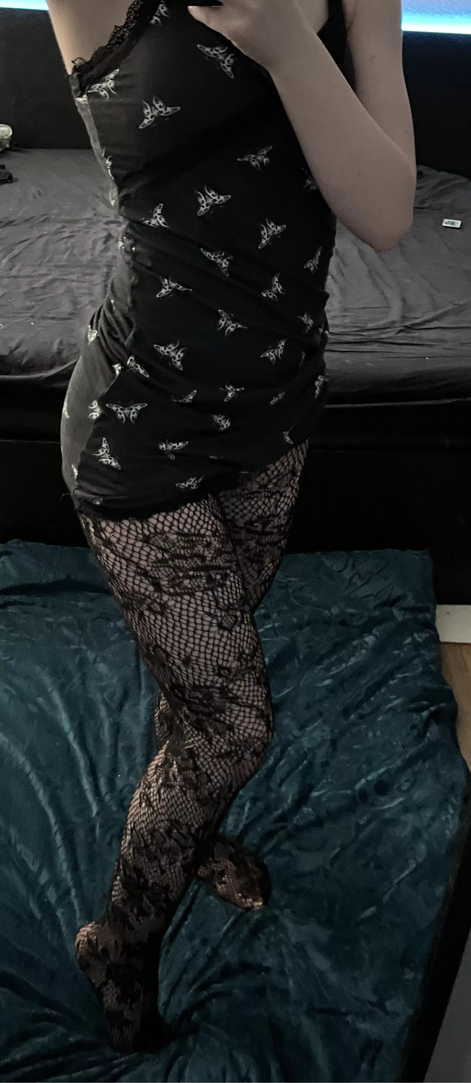 love my petite body 😍✨