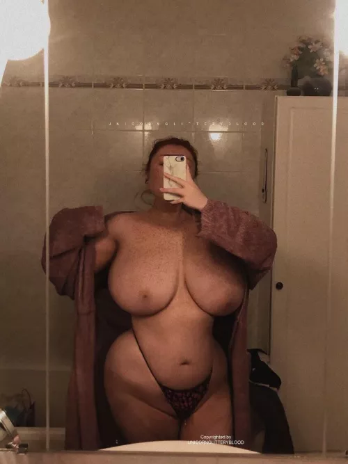 [OC] trying to love my thickness today..