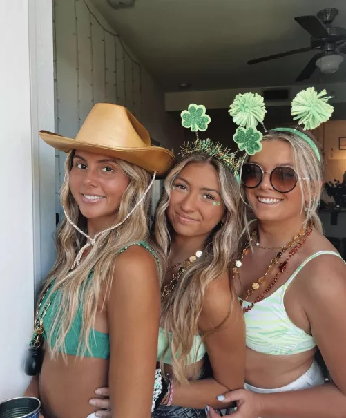 Saint Patty’s girls