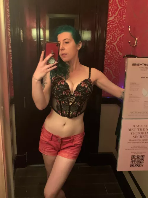 Springtime corset [img]