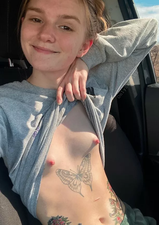 tiny tit girls don't flash enough: agree or disagree?