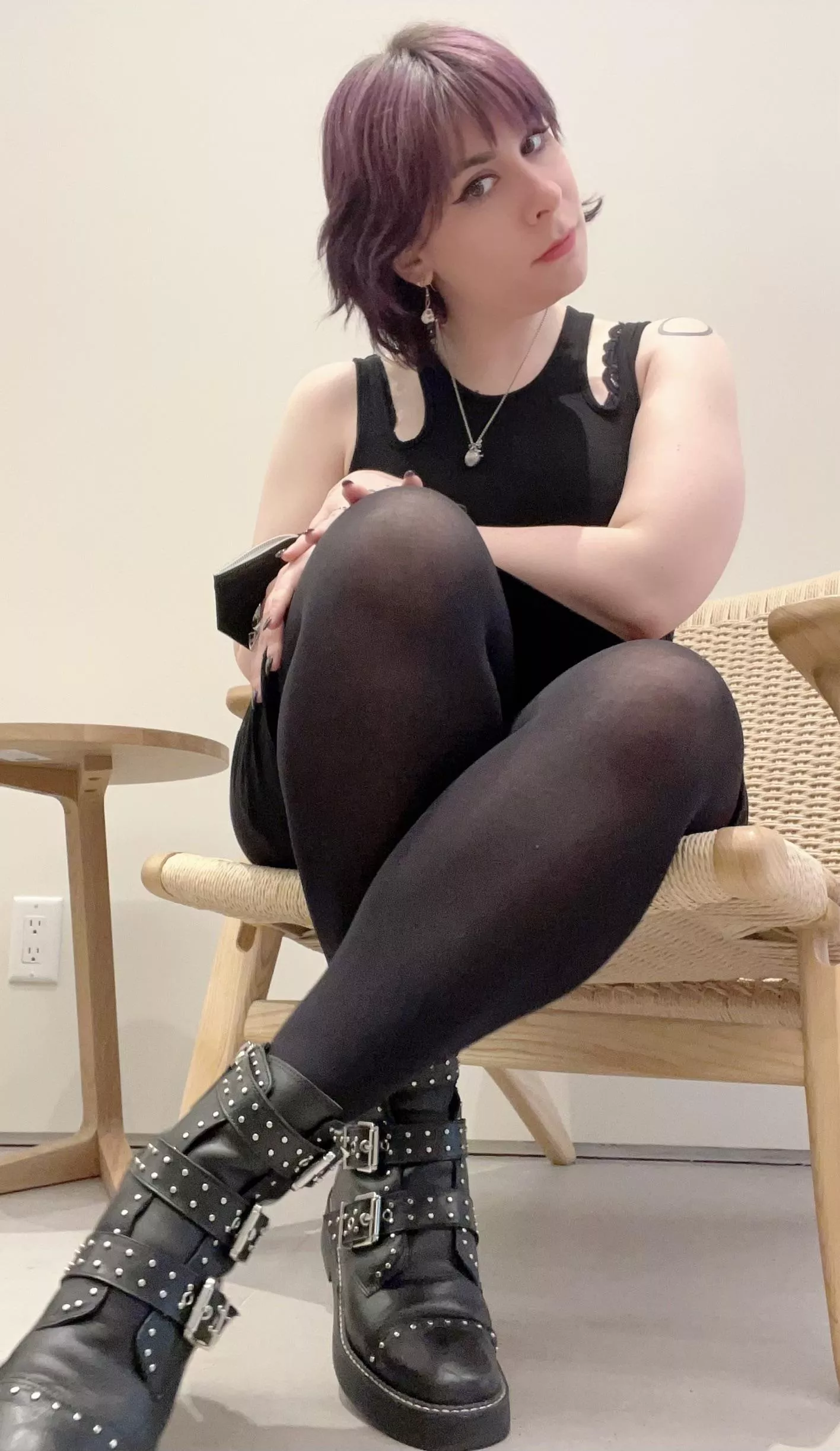 Wearing my buckled and studded boots today 🖤