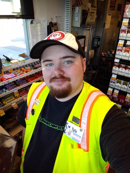 Wearing my Fallout fuel station hat at my irl fuel station job lol