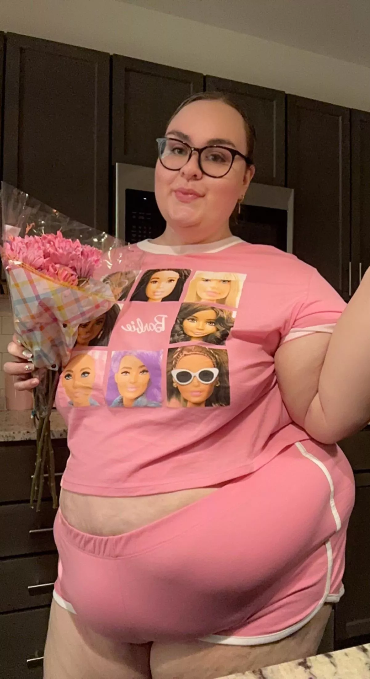 Would you bend me over in the kitchen? 👉🏼👈🏼