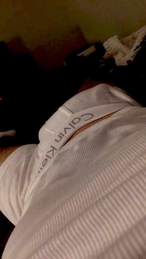 You think they’d photoshop it out of the picture if I was modeling for CalvinKlein ?