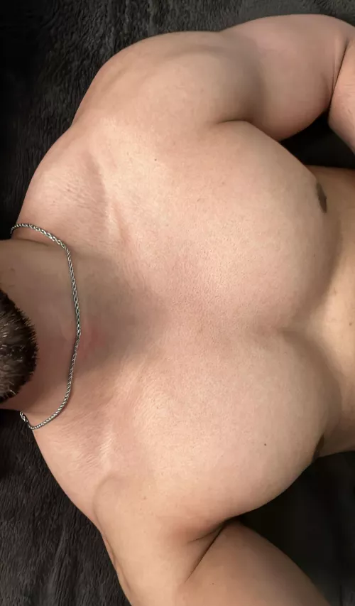 25 muscle fit looking for fit or btm. hairy+ Snap aaaeche