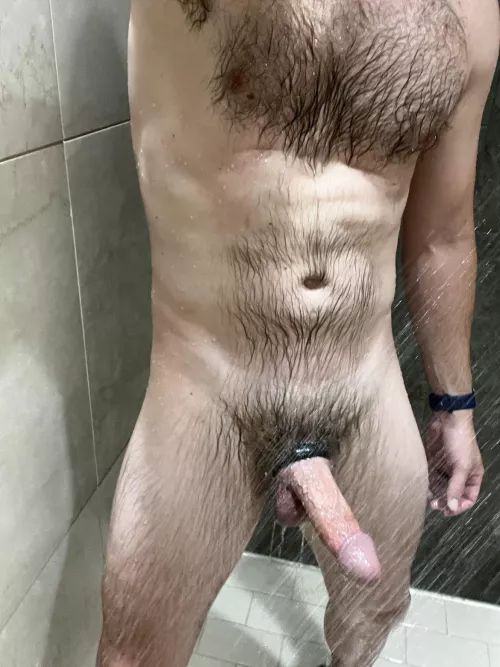 (30) Love showing off in the showers