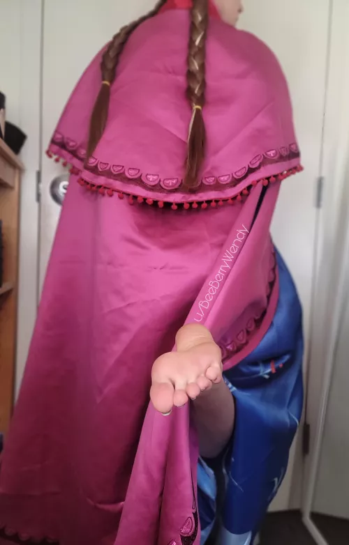 Anna (BeeBerryWendy) [Frozen]