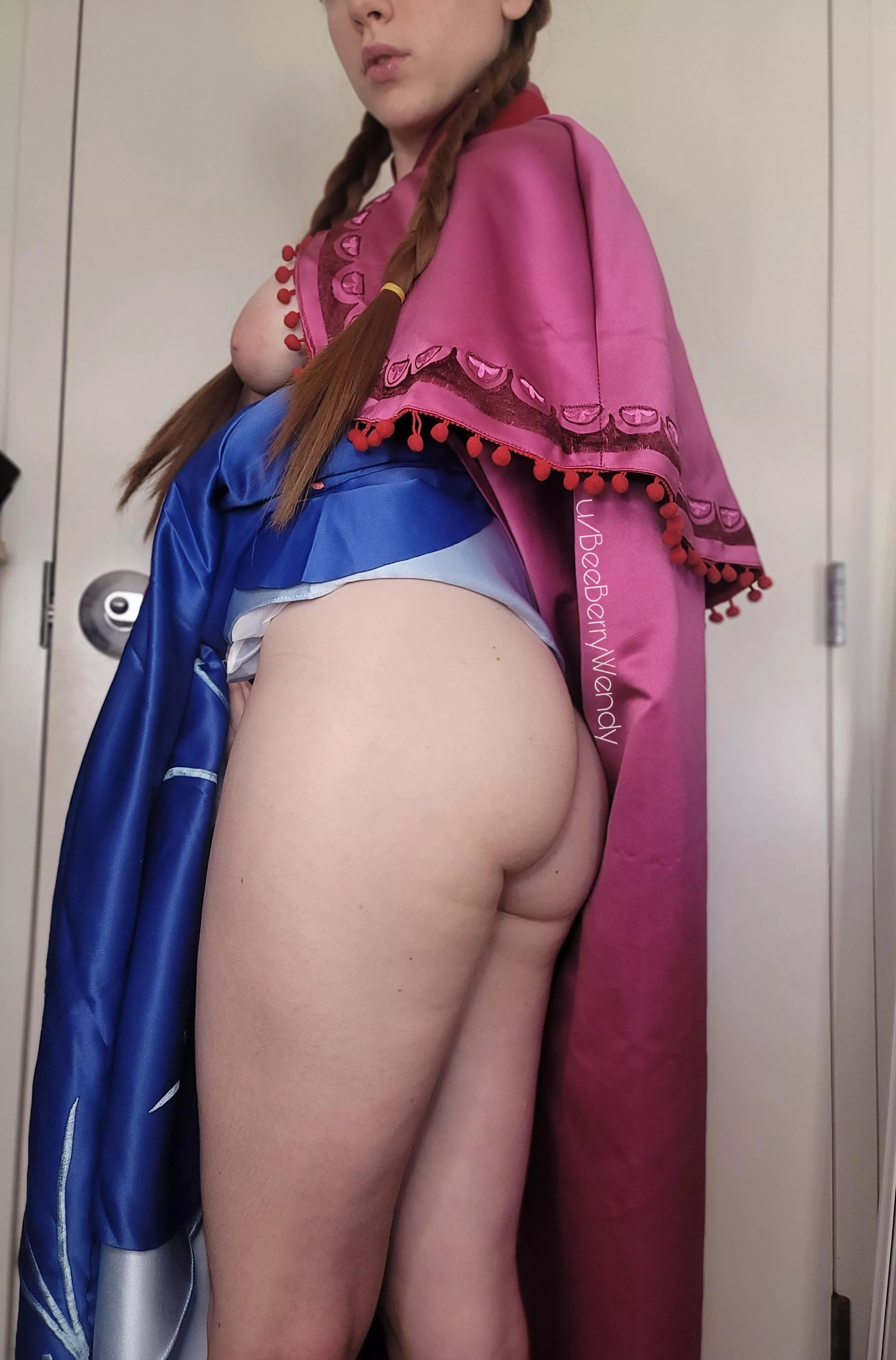 Anna from Frozen by BeeBerryWendy