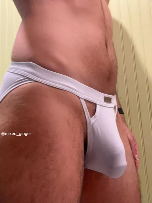 Love knowing my man is in a jock under his work uniform 🤤🥵